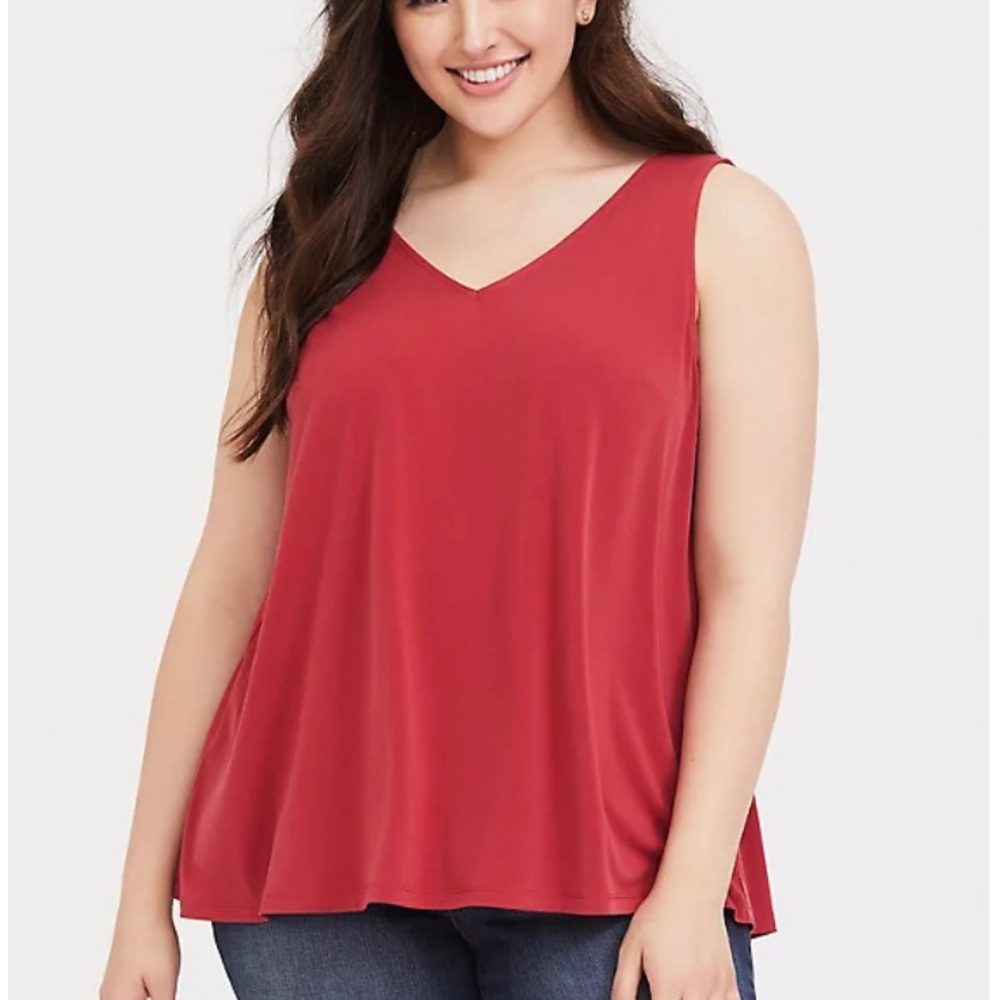 TORRID Red Raspberry V-Neck Tank Top Size 4